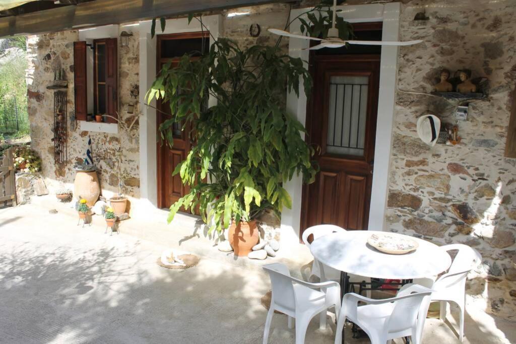Olga'S Traditional Stone House, Palaiochora Kondokinigi Kültér fotó